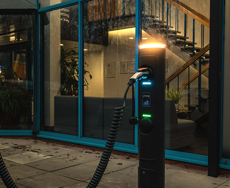 aantal laadaansluitingen slimme lader