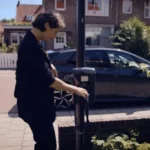 Thumbnail of  ChargeArm-plaatsen