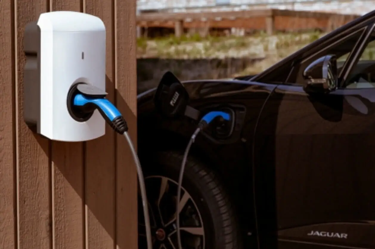 gebruiksvriendelijke-laadpaal-alfen