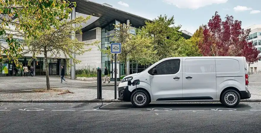 Citroen-e-jumpy-laadpaal