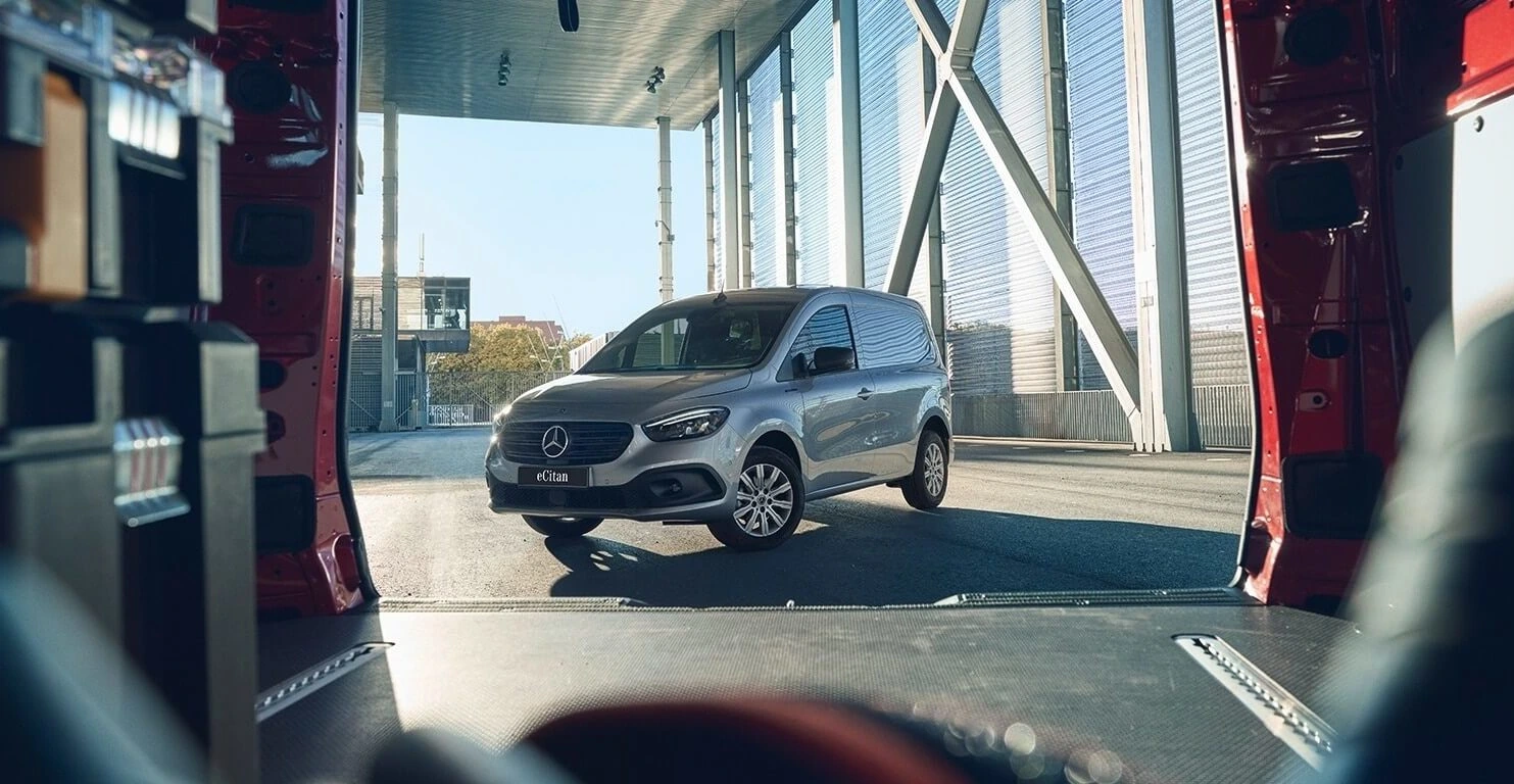 Laadpaal-mercedes-ecitan