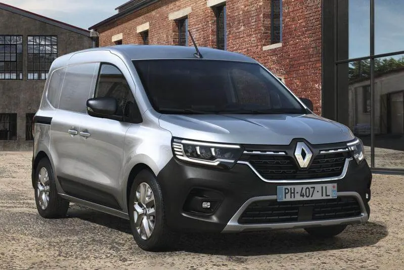 renault-kangoo-e-tech-electric-maxi-laadpaal